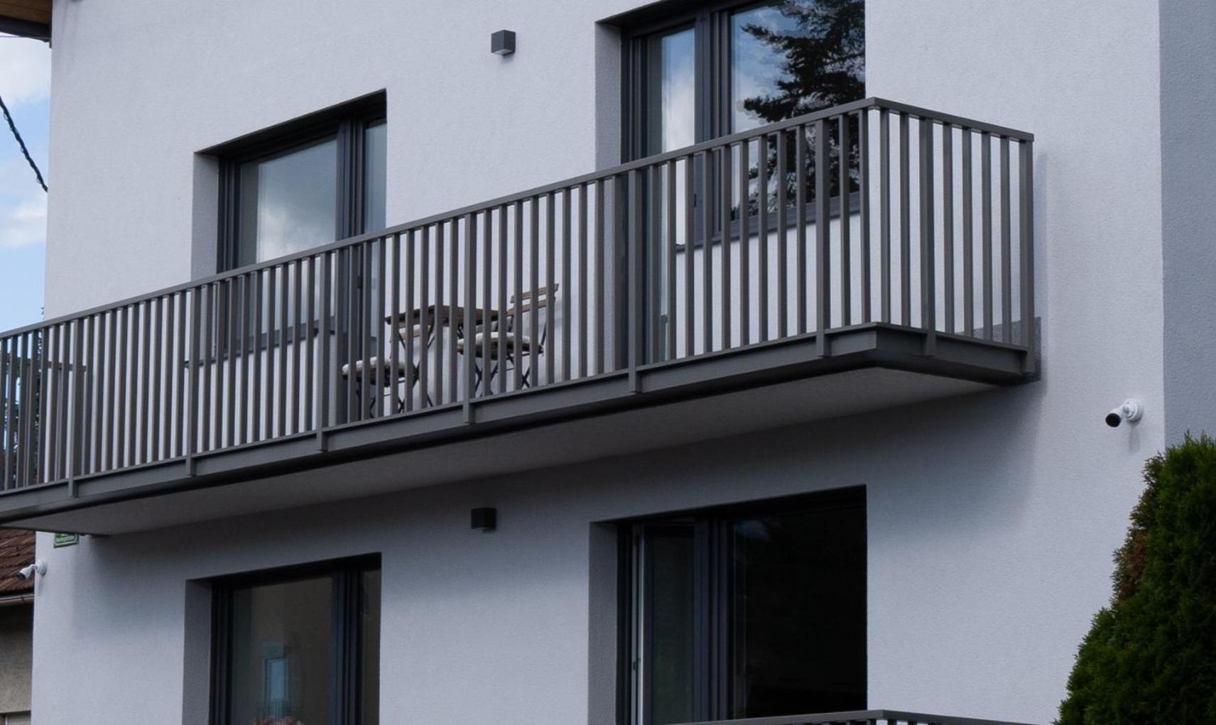 Residence Black&White Ljubljana Exterior foto